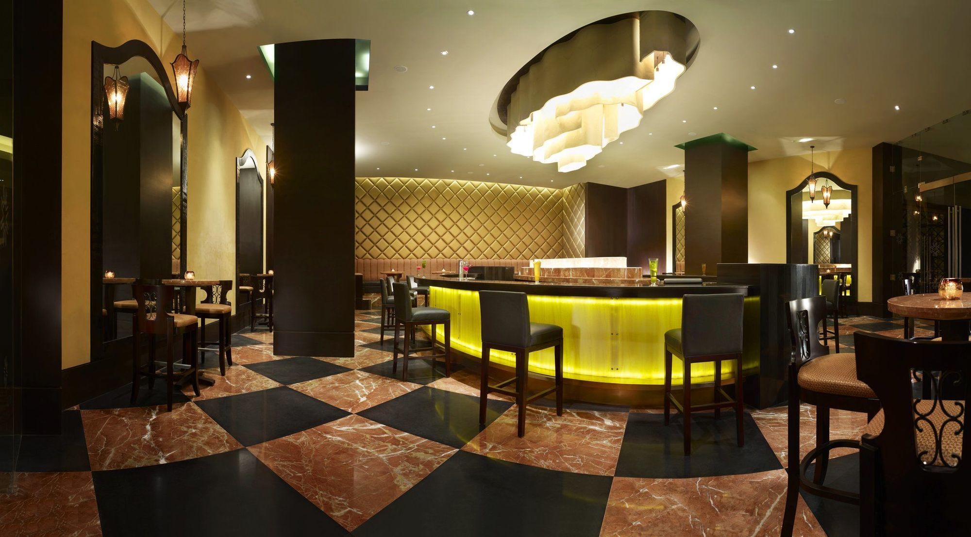 泰姬苏里亚维万塔酒店 哥印拜陀 餐厅 照片